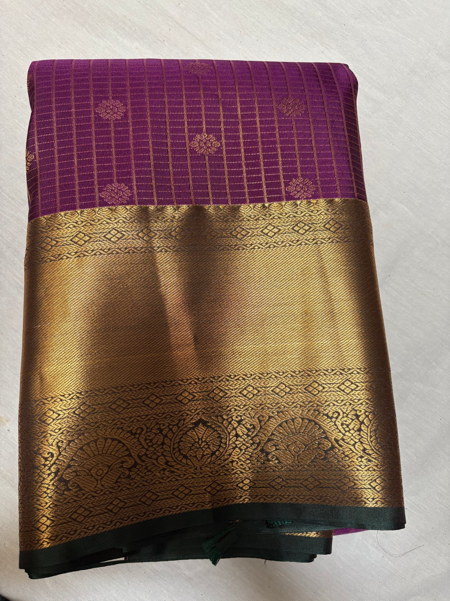 Checks with flower buttas