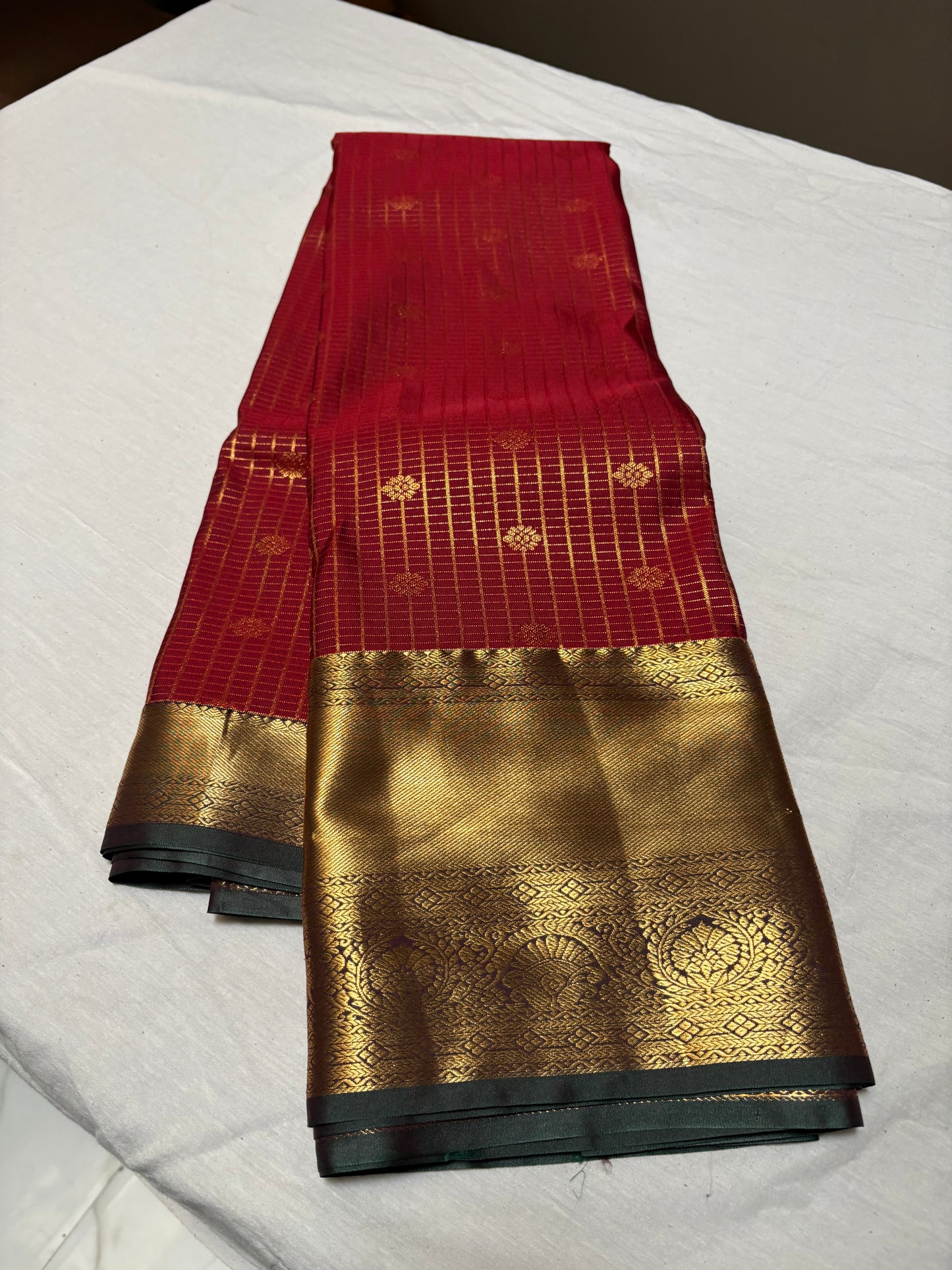 Checks with flower buttas