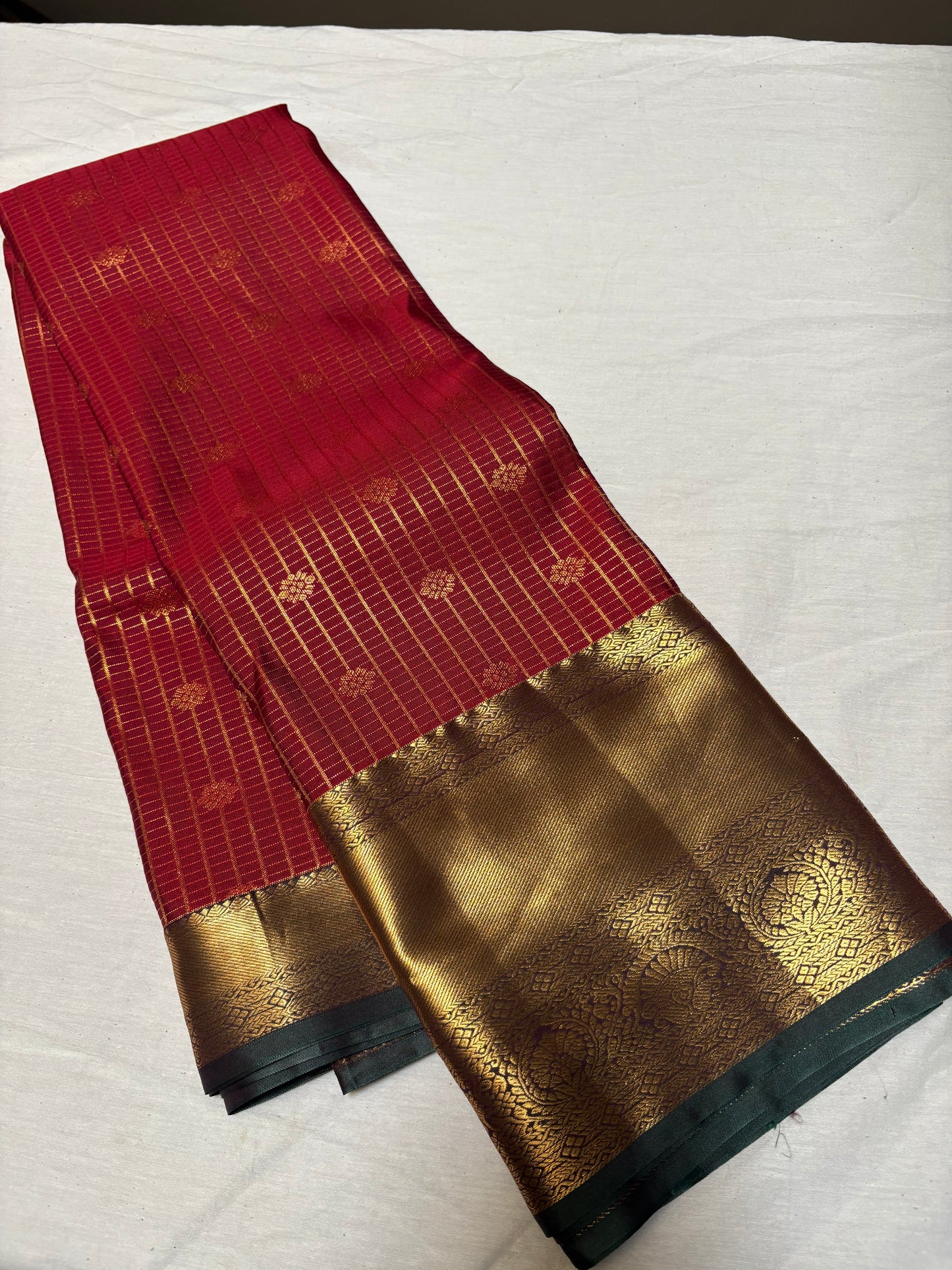 Checks with flower buttas