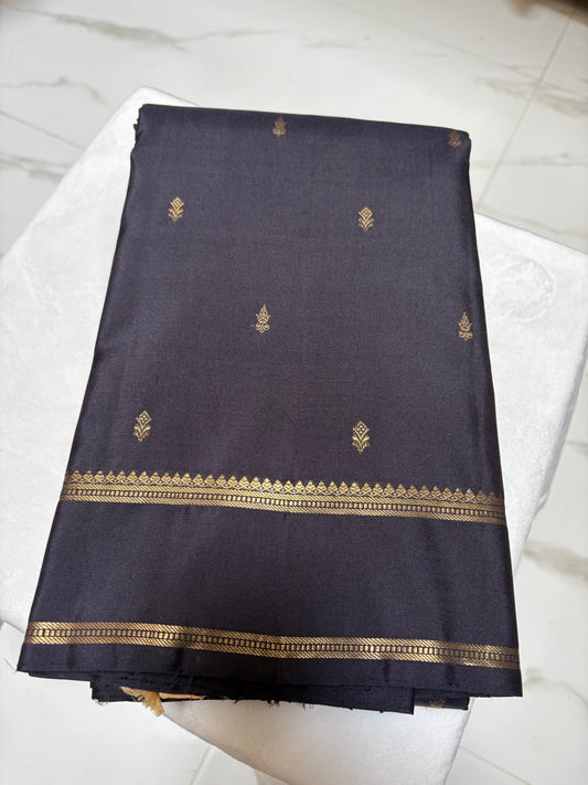 New age vintage Collection Saree code:- NAWC1