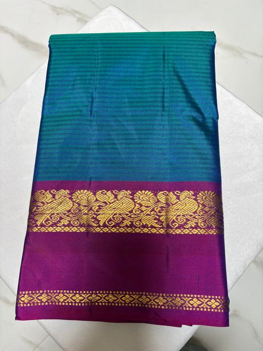 Kanjivaram Light weight collection.  Saree code:-KTLW1